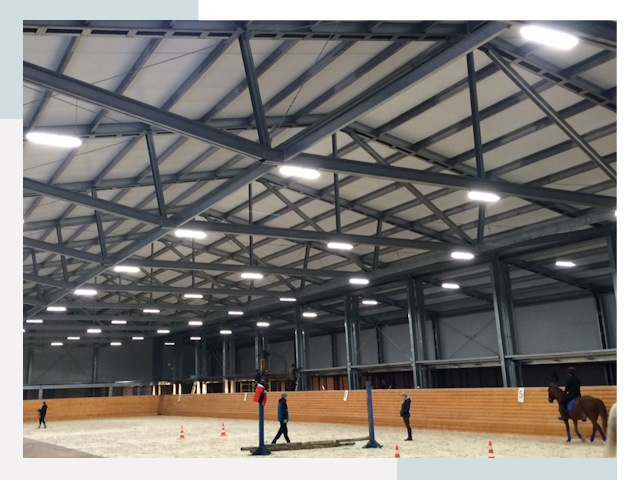 Строительство конных манежей от 614 руб в Дзержинский