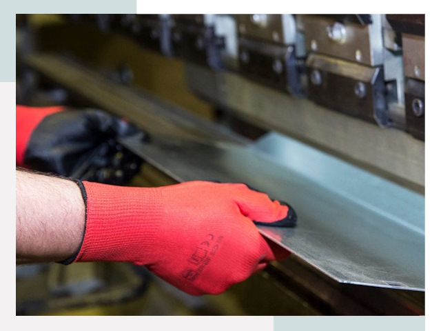 Гибка металла в Дзержинский от 614 руб. - Надёжно и быстро